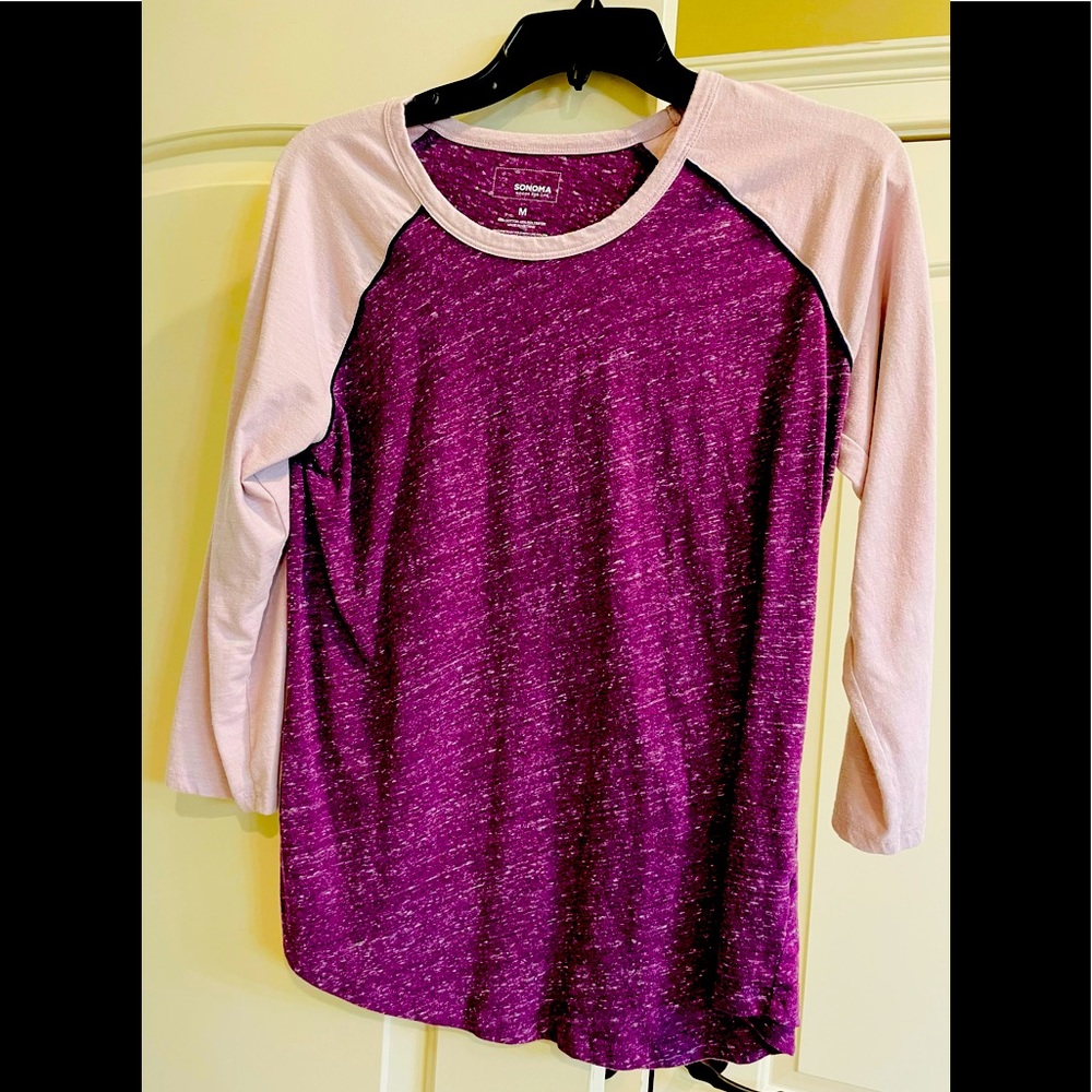 3/4 sleeve tee. Gently worn. Size medium.